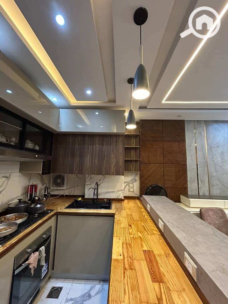 12 WhatsApp Image 2025-12-05 at 20.24. 25 (1). jpeg