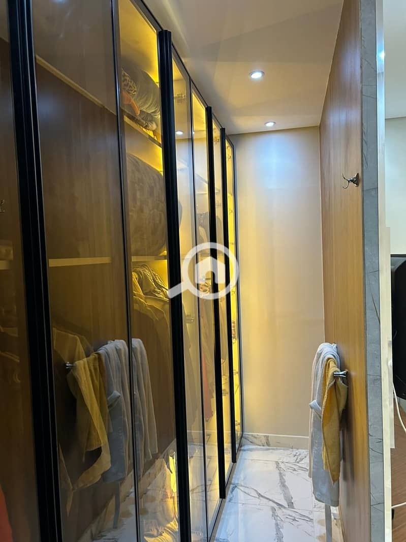 19 WhatsApp Image 2025-12-05 at 20.24. 22 (2). jpeg