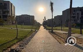 4 فيليدج ويست7. jpg