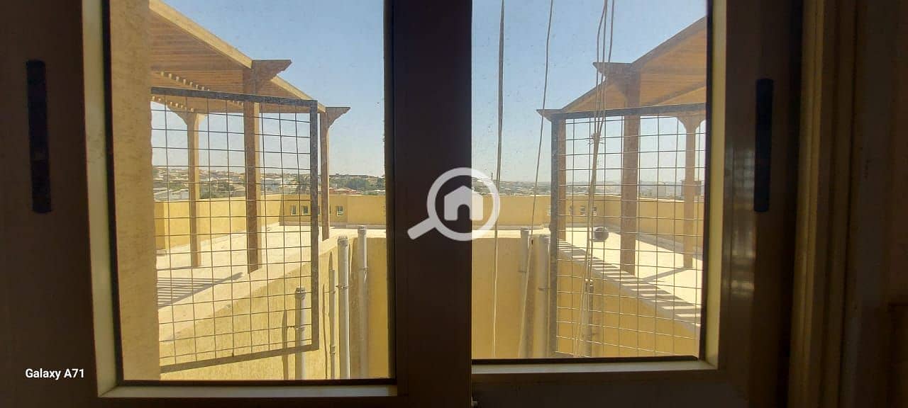 6 WhatsApp Image 2025-12-27 at 16.52. 51 (2). jpeg