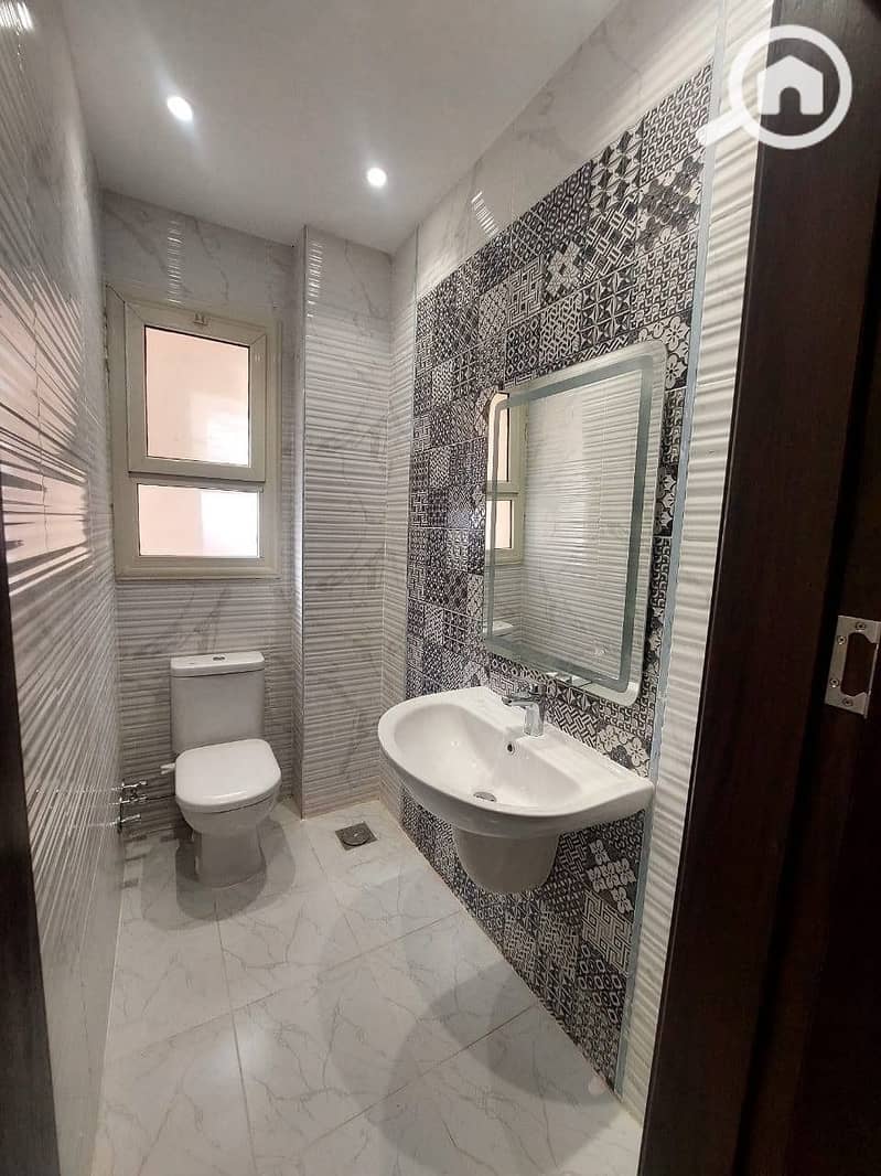 4 WhatsApp Image 2025-12-30 at 4.58. 11 PM (4). jpeg