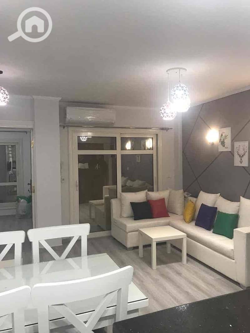 2 373313fc-9b65-49c8-8ccc-f6179f923892. jpg