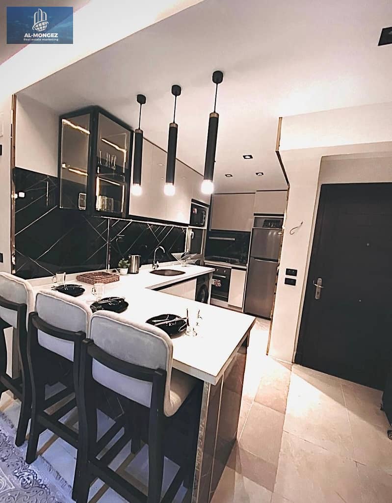 4 a529611d-57af-40cc-ac70-8b2ac2a619d7. jpg