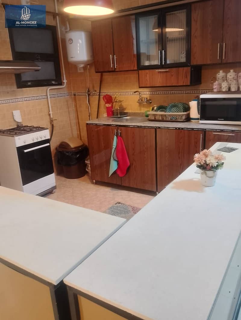 4 3bd82b5d-8556-4a7b-8ba3-cdb5fbbda62b. jpg