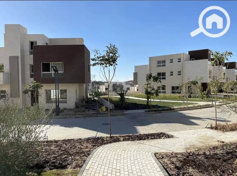 4 WhatsApp Image 2025-10-11 at 2.22. 13 PM. jpeg