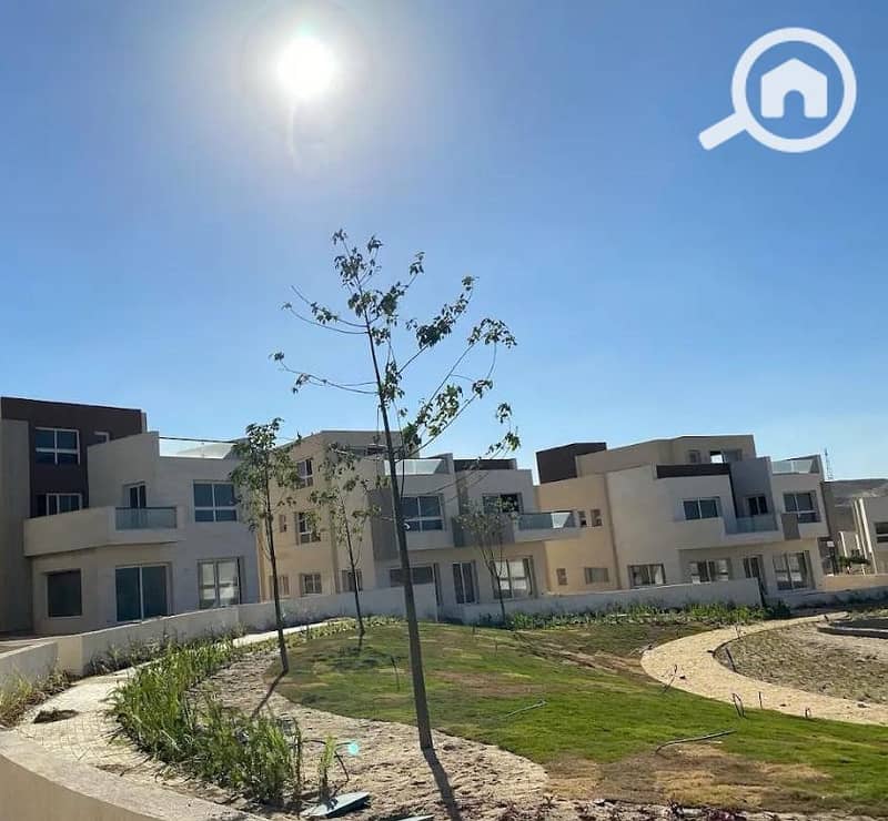 6 IMG_٢٠٢٥١٢١٠_١٧٠٨٥٦_edit_267756697864559. jpg