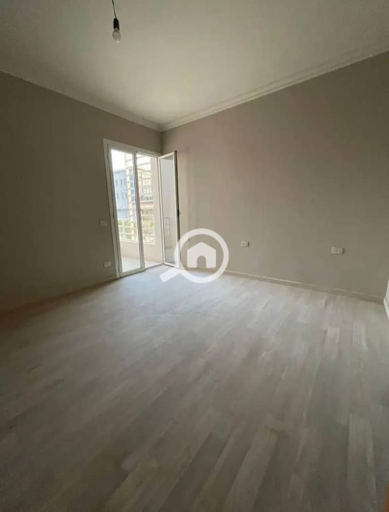 8 WhatsApp Image 2024-12-02 at 1.36. 30 PM (2). jpeg