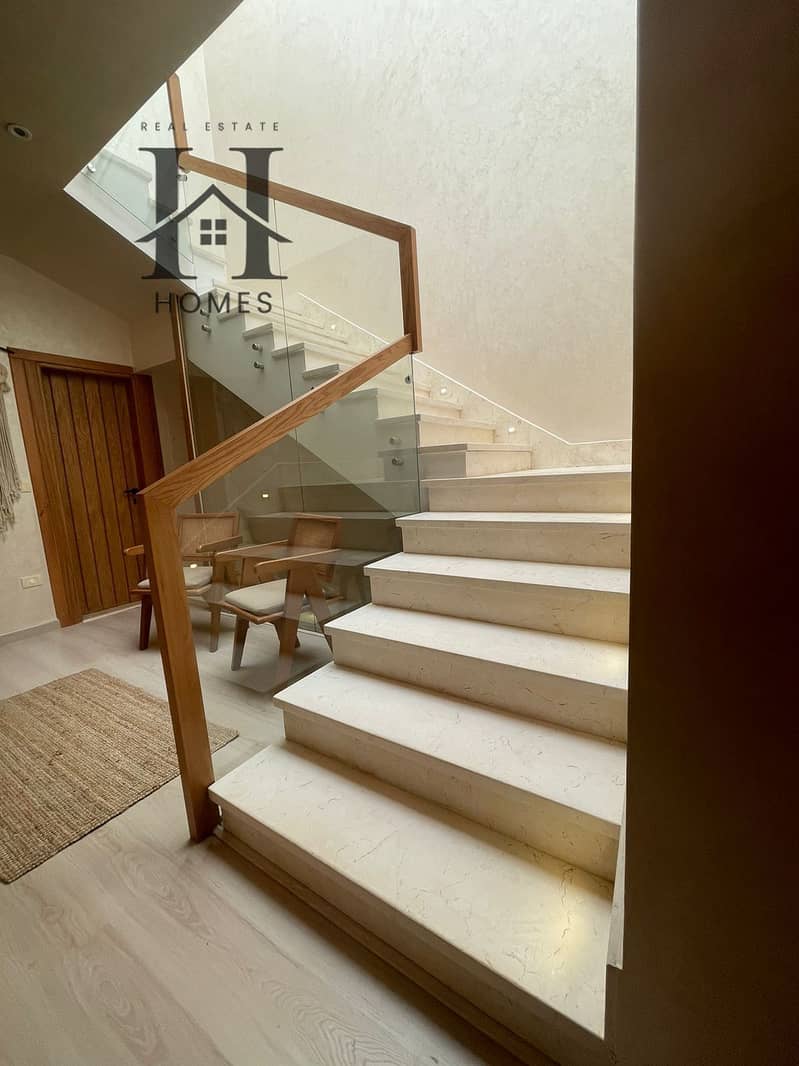 3 WhatsApp Image 2025-12-31 at 7.33. 07 PM. jpeg