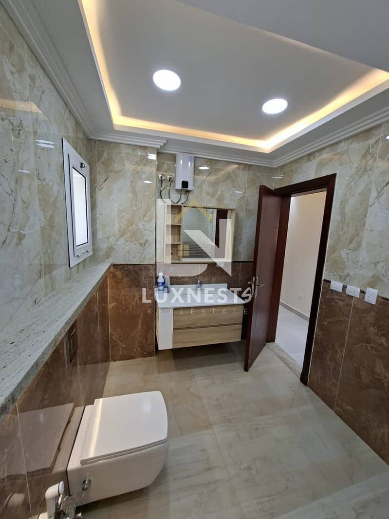 4 WhatsApp Image 2025-12-15 at 10.48. 53 PM (1). jpeg