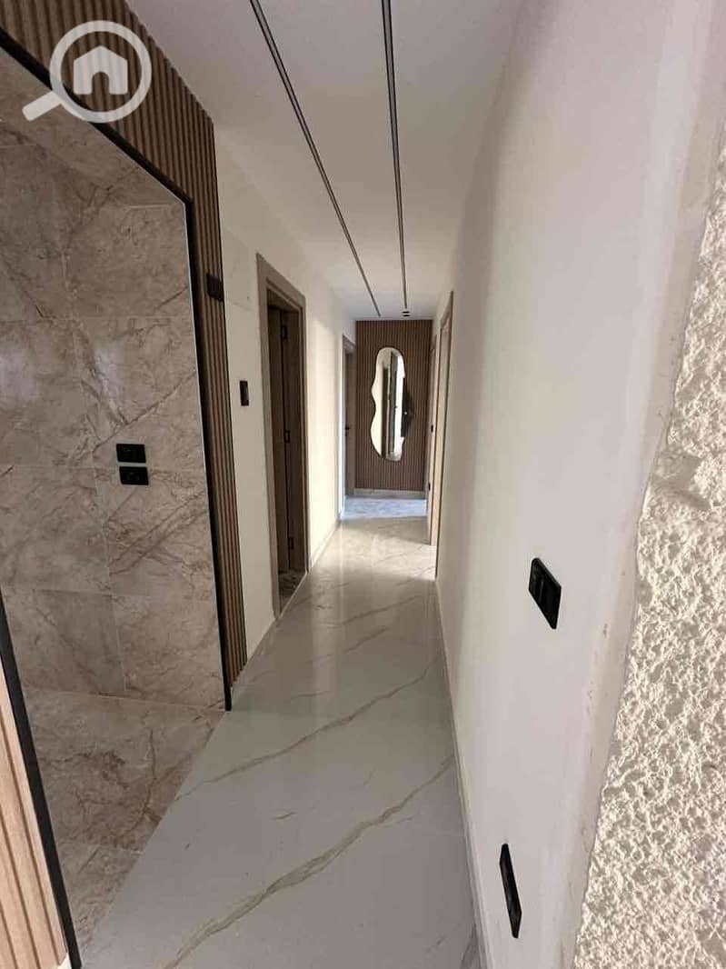 11 faaccca4-9dd2-446d-92a5-55b89b0a1c30. jpg