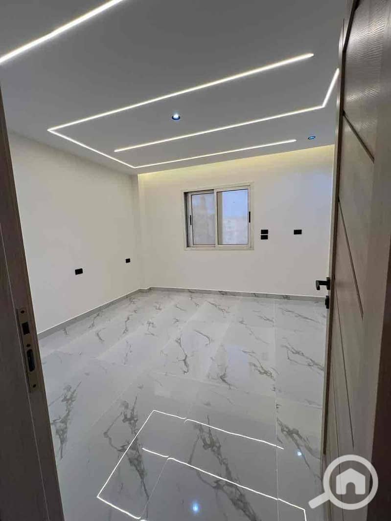 13 2ab44a76-e1c5-4608-8bed-6f01ef31ad48. jpg