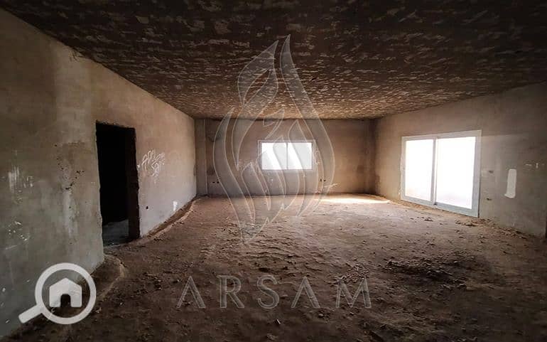 4 WhatsApp Image 2025-11-27 at 12.47. 44 PM (3). JPG