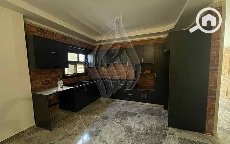 4 WhatsApp Image 2025-10-01 at 3.33. 19 PM. JPG