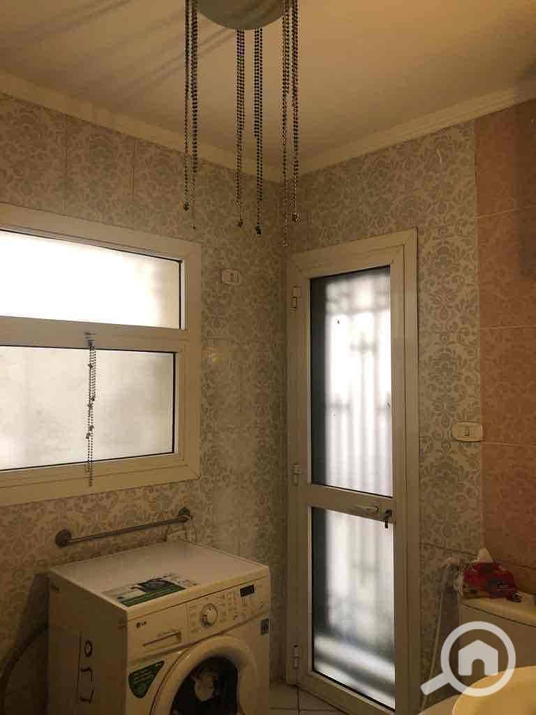 5 8e79e238-dfbd-453f-ad03-941e65c0aa14. jpg