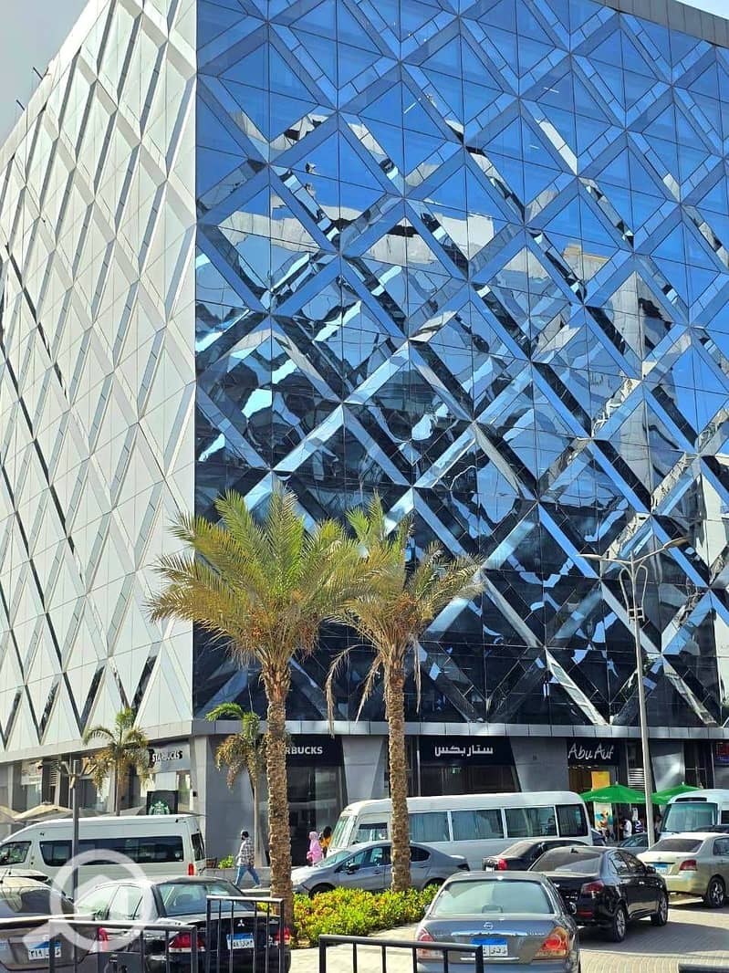 2 3ef38e7a-d3ec-429d-94c2-52c8e9c01aaf. jpeg