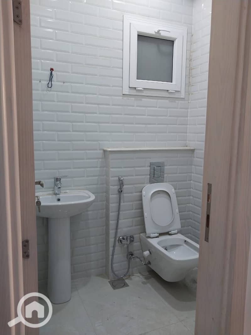 5 WhatsApp Image 2025-12-31 at 9.43. 02 PM. jpeg