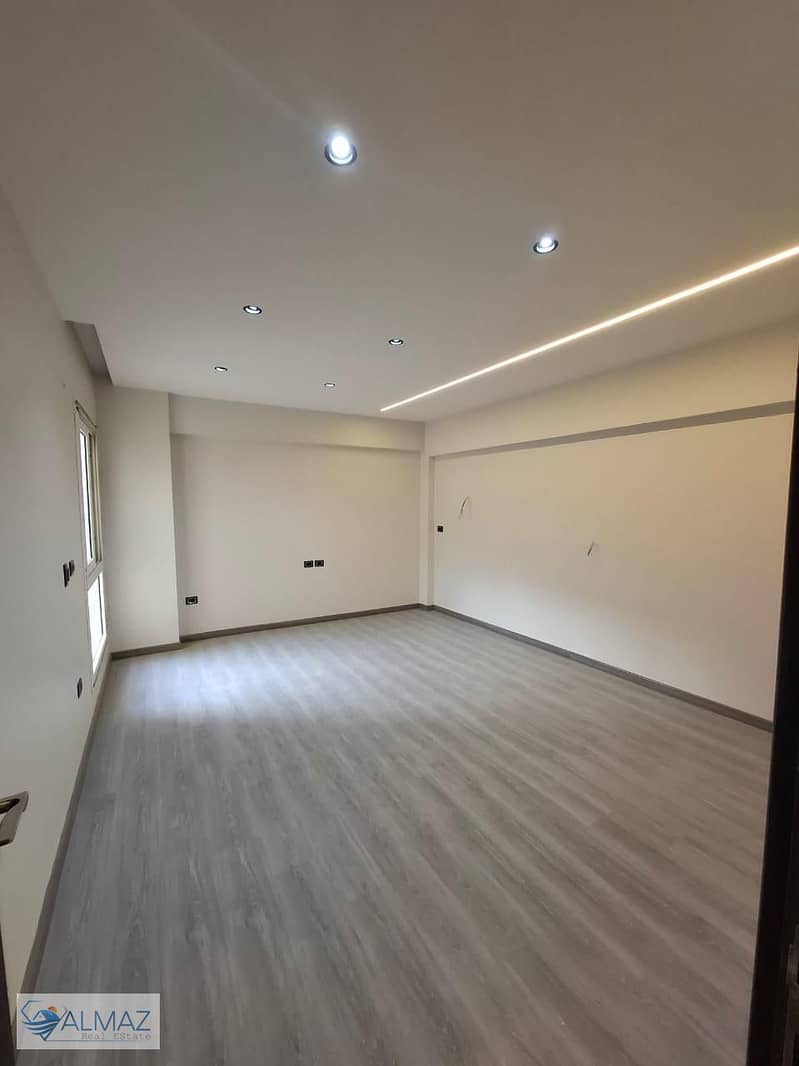 3 WhatsApp Image 2025-12-31 at 5.16. 42 PM (2). jpeg