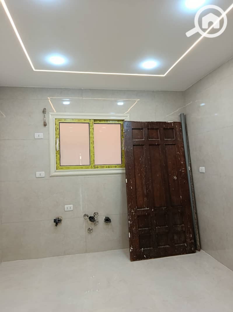 4 WhatsApp Image 2025-12-31 at 7.10. 28 PM. jpeg