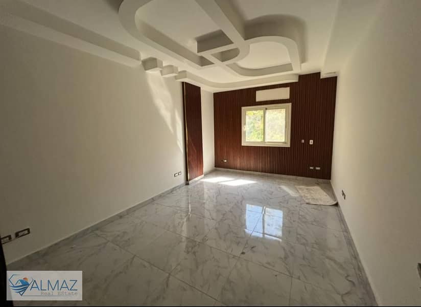 3 WhatsApp Image 2025-12-31 at 5.22. 01 PM. jpeg