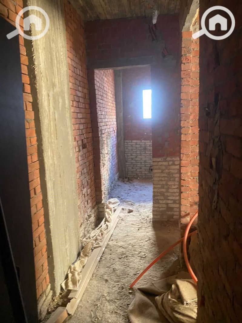 4 Ytxt1QYGeyQ15npQqavMyBCob8Z5UIEKNIG5kIwv. jpg