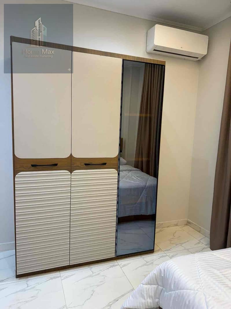 12 a832c67c-742d-4897-9a2f-9d8d6b62d88e. jpg