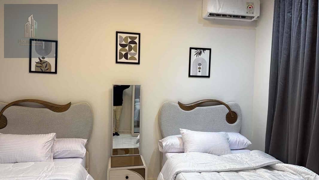 18 7ebb1ac2-4677-4117-be9c-d33be290c776. jpg