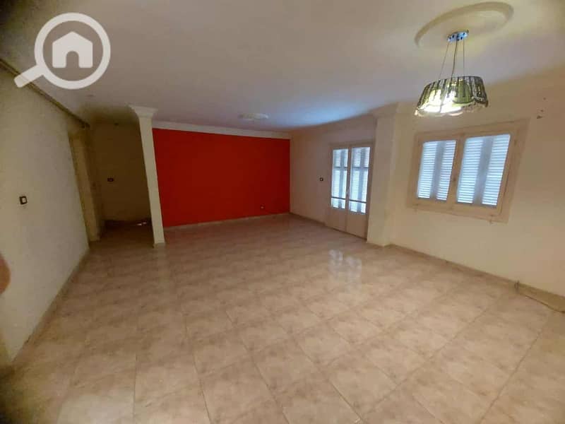 5 Messenger_creation_EF049015-9F76-41AD-9B8E-01D9B5E77F46. jpeg