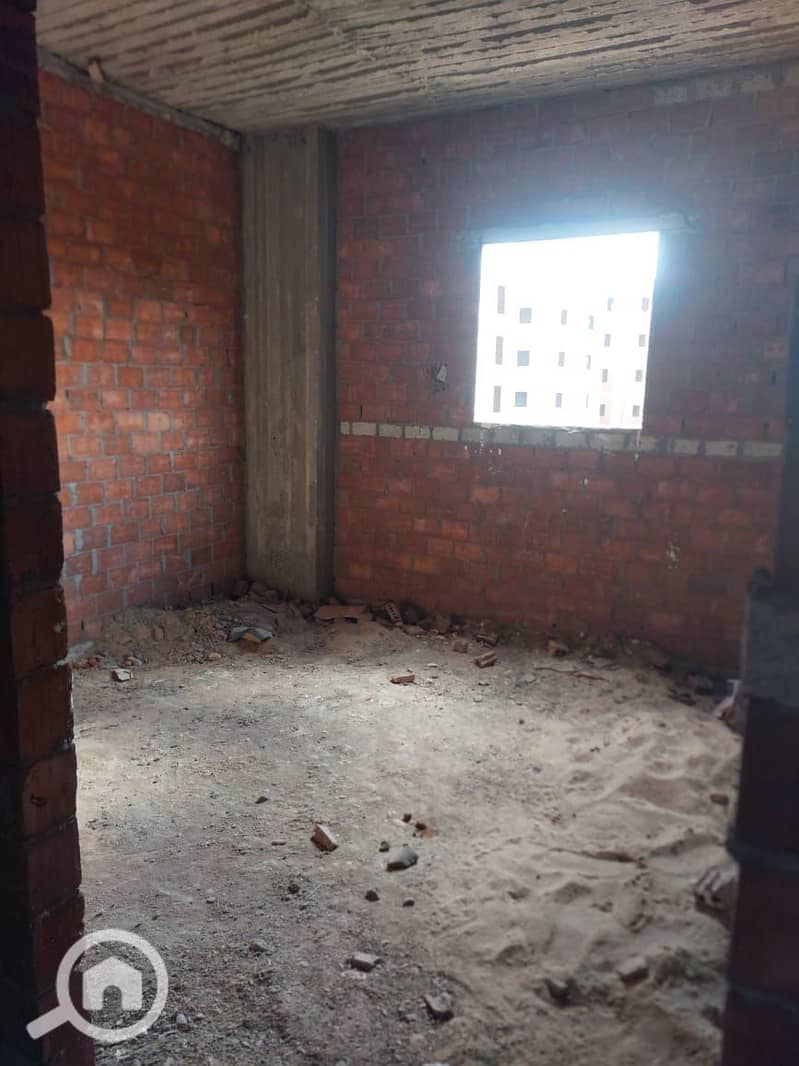 5 9dd0ffa1-0c26-41ae-97e6-5c0c09885e63. jpg