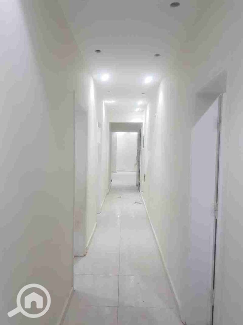 1000308819. jpg 1000308819. jpg