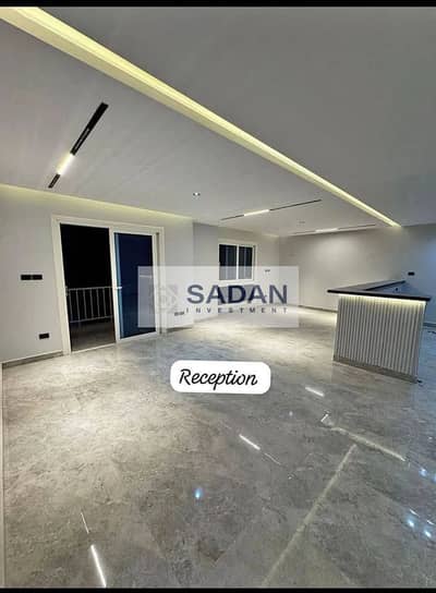 3 Bedroom Flat for Sale in New Cairo, Cairo - 532006735_2202459643553347_286277012734341860_n. jpg