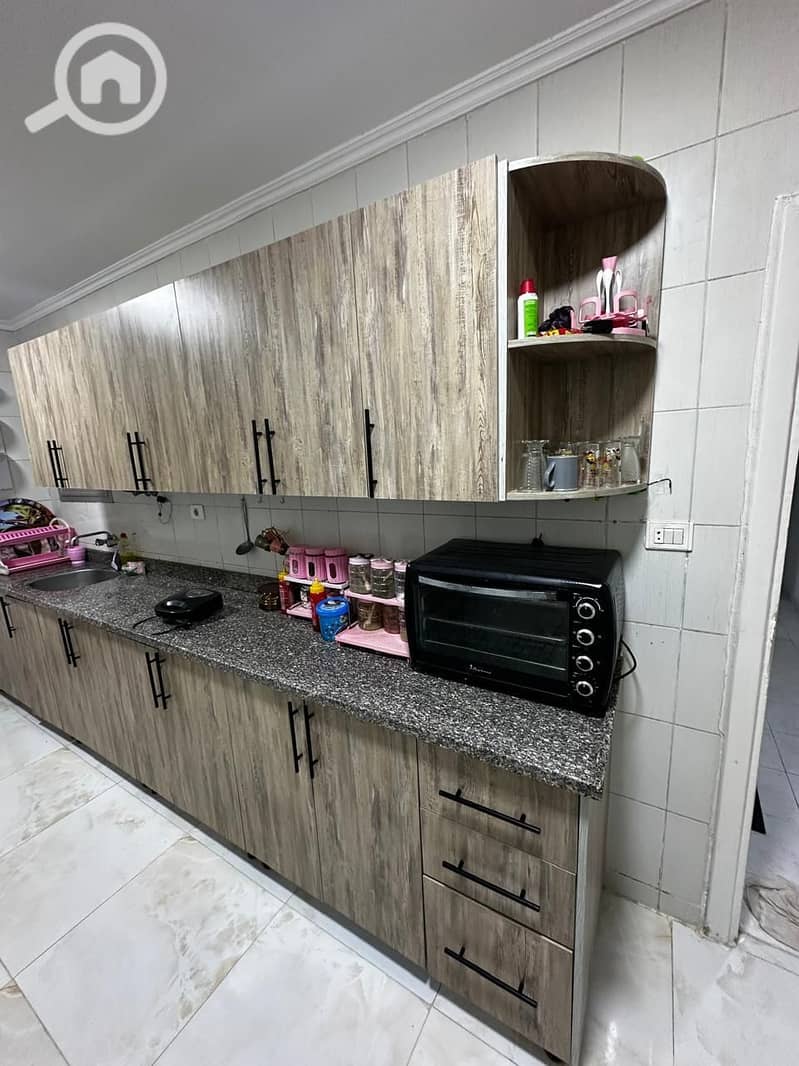 7 6be33845-c460-4316-8501-e9e37bf7b2f8. jpeg