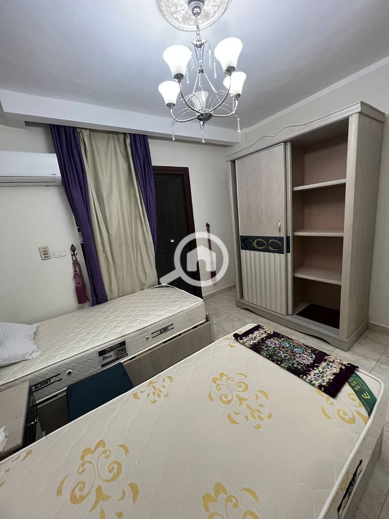 7 910b301e-cca6-454f-9c40-488e393d3813. jpeg