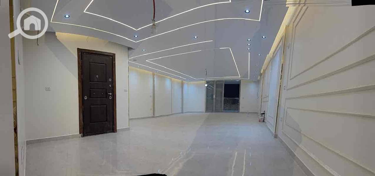 13 638c4cdf-5225-42b7-b506-e0ac92def69e. jpg