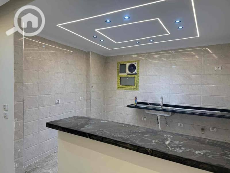 2 c3f5b86f-2005-46f8-a999-c233052b5435. jpg