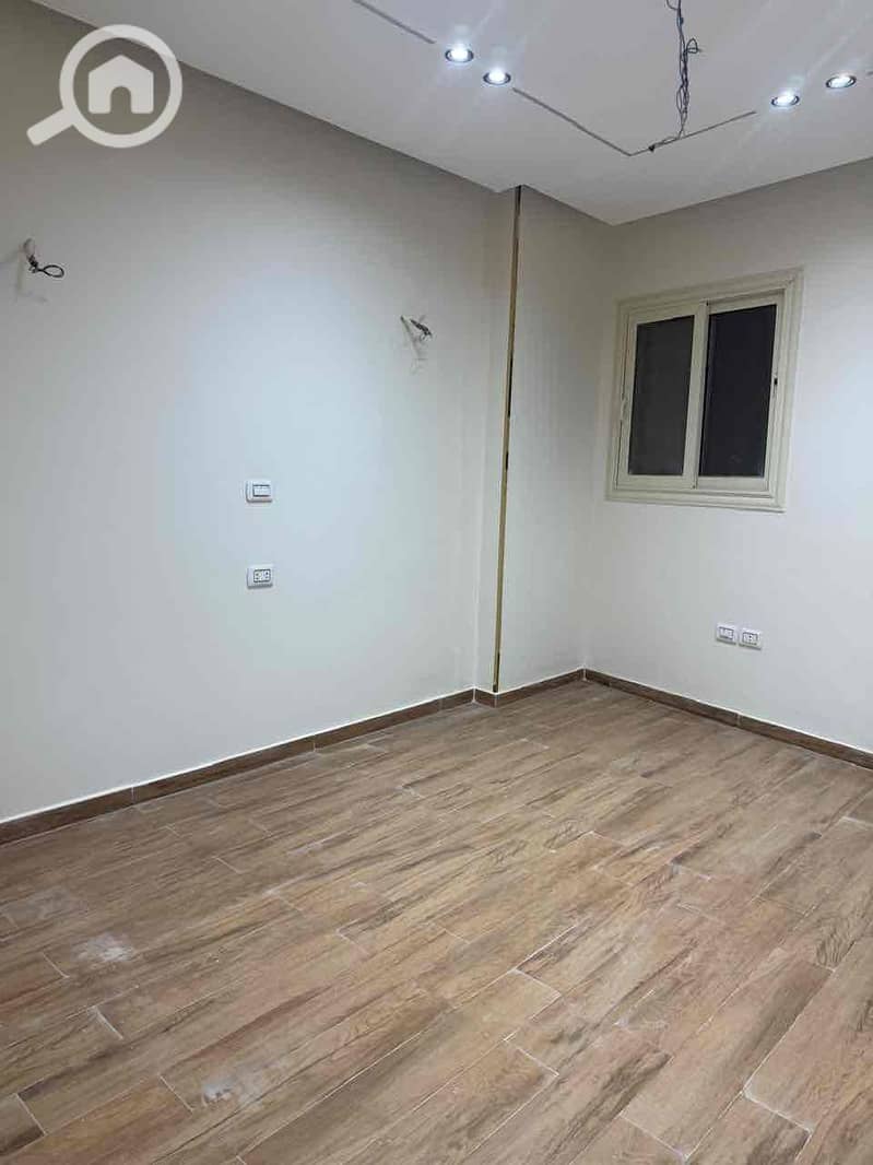 7 010878b7-fa8a-4ade-9df5-d87bfa4b8c11. jpg