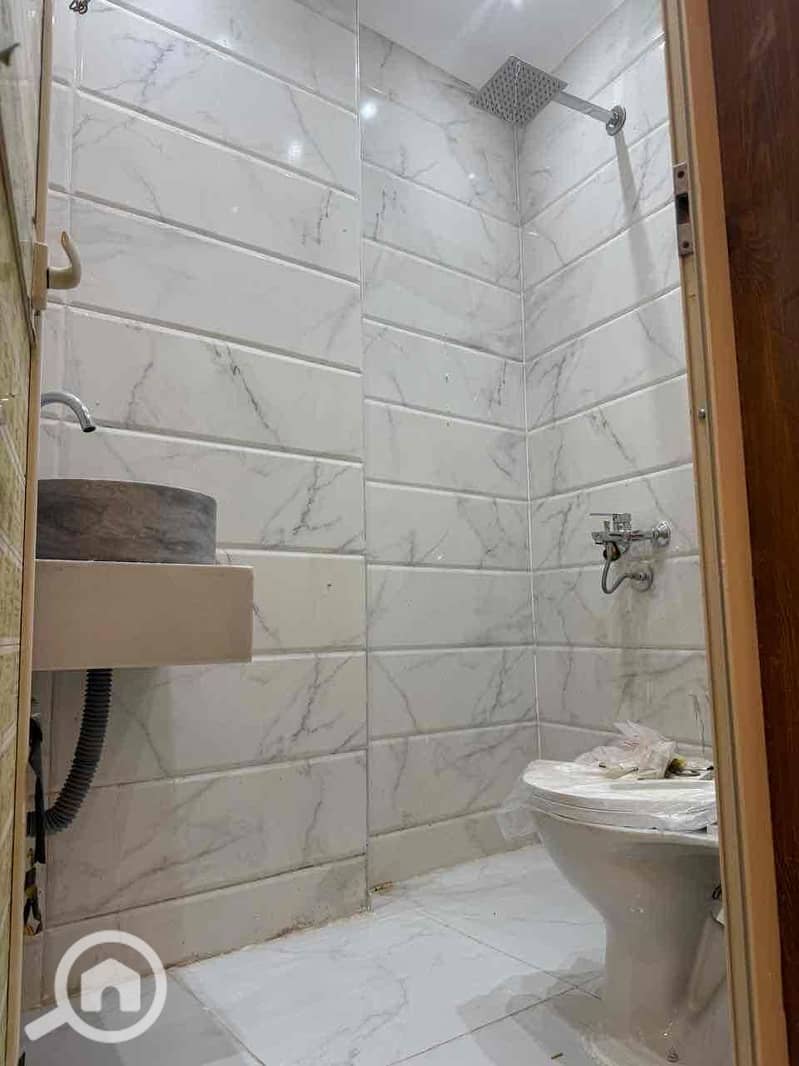 13 f3a051ca-3b89-40ea-9cd4-fd93ee547d86. jpg