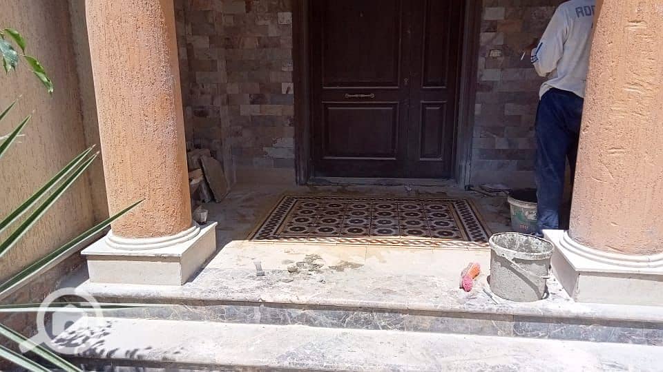 10 b538ee31-aa10-4ff2-869a-82a090ed3c9a. jpg