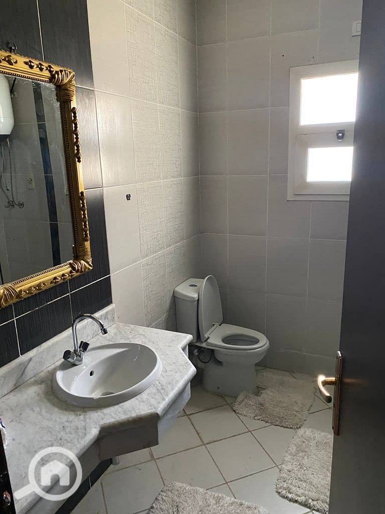 11 244018265_1061273804664868_9111470984444856018_n. jpg