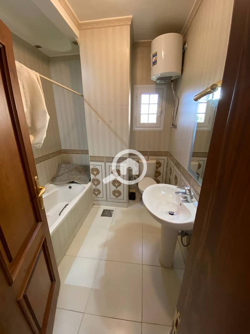 4 6f0ca014-15cd-475a-a345-e63eb80d3805. jpeg