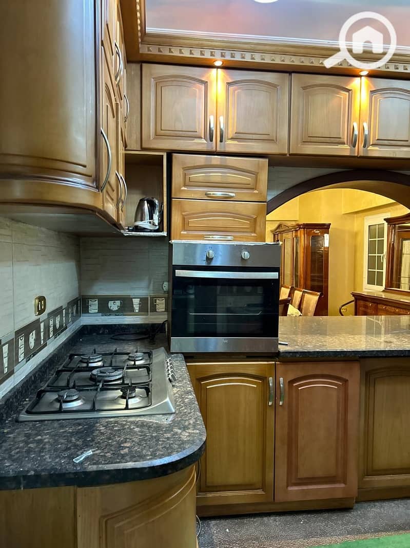 15 a802f4c0-38e5-4356-a827-89fe1ad25470. jpeg