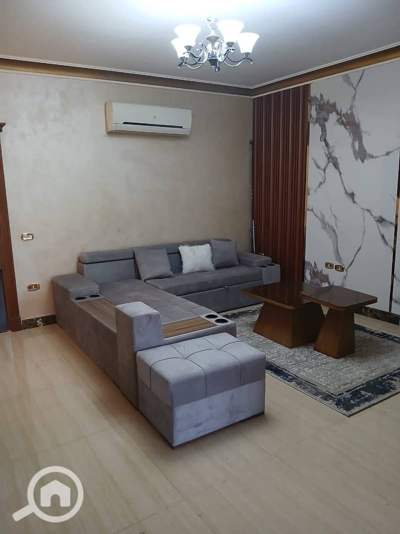 22 ec23591a-b7fc-48c8-9985-d8ddbe0f05ea. jpg