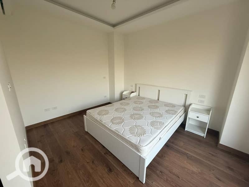 10 WhatsApp Image 2025-11-09 at 7.16. 47 PM. jpeg