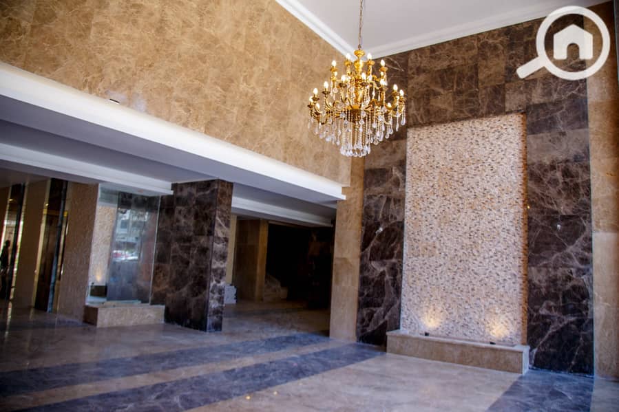 5 SOLO Studios (2). jpg