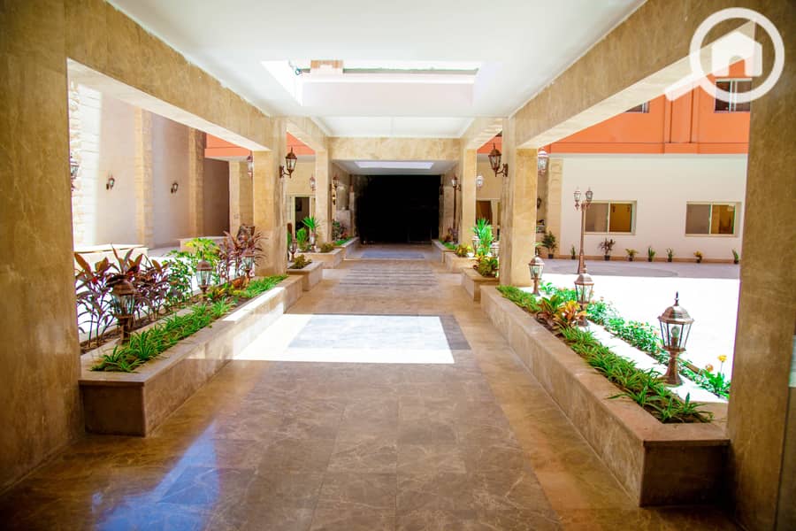 9 SOLO Studios (7). jpg