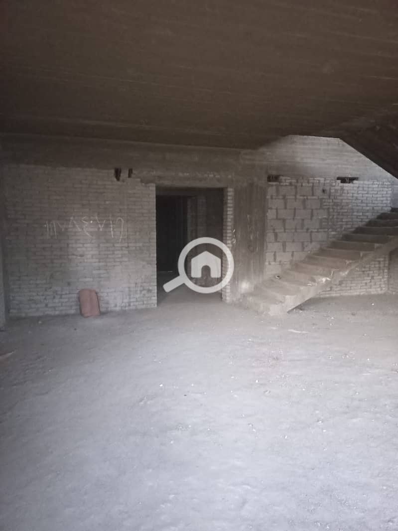 4 cc1fb4f1-bccf-497f-aee6-139fc512a9f7. jpg