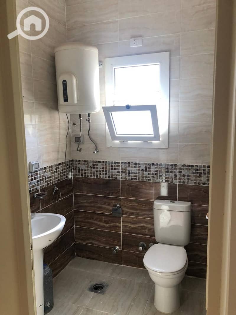 5 a05c2c14-9ea6-464b-b97f-2ef29ffcee6f. jpg