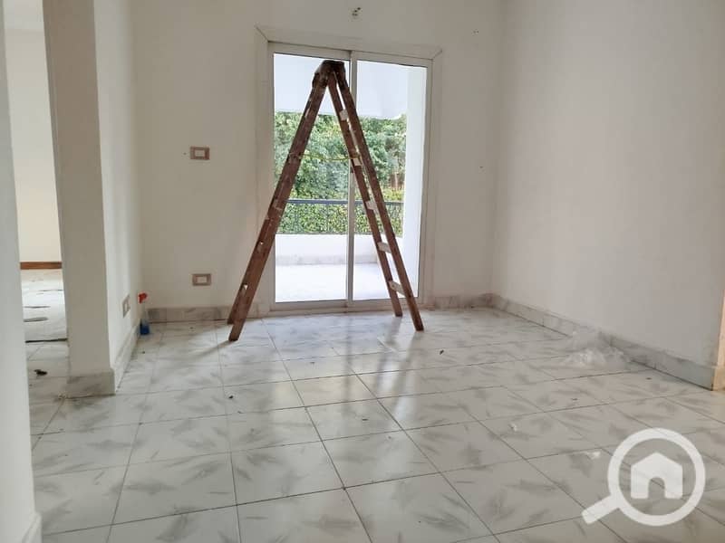 7 c8cf9873-b8c7-41f9-84d3-4c784bcfc7b7. jpg