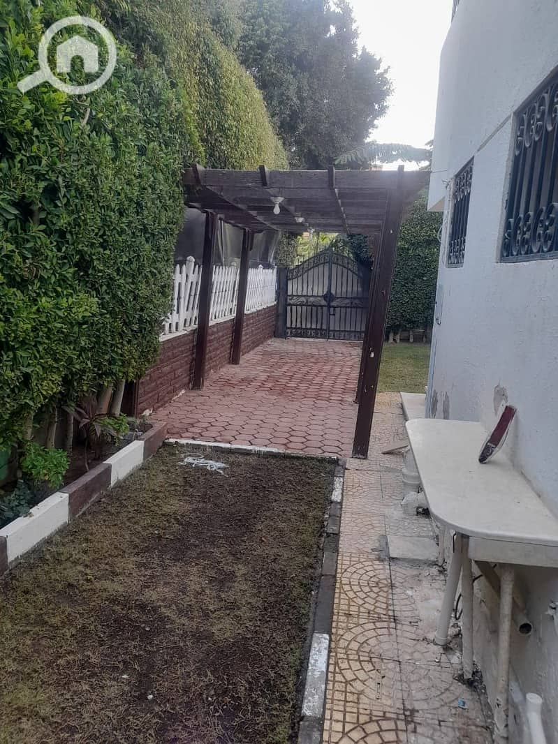 11 e38895c3-0507-4f30-8ba0-6ca5fc268a59. jpg