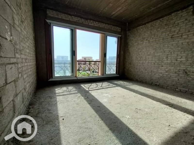 8 WhatsApp Image 2025-02-18 at 12.43. 29_1d32ed85. jpg