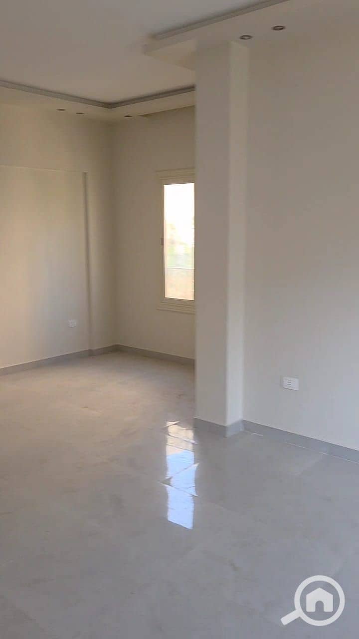 2 WhatsApp Image 2025-12-21 at 21.50. 11. jpeg